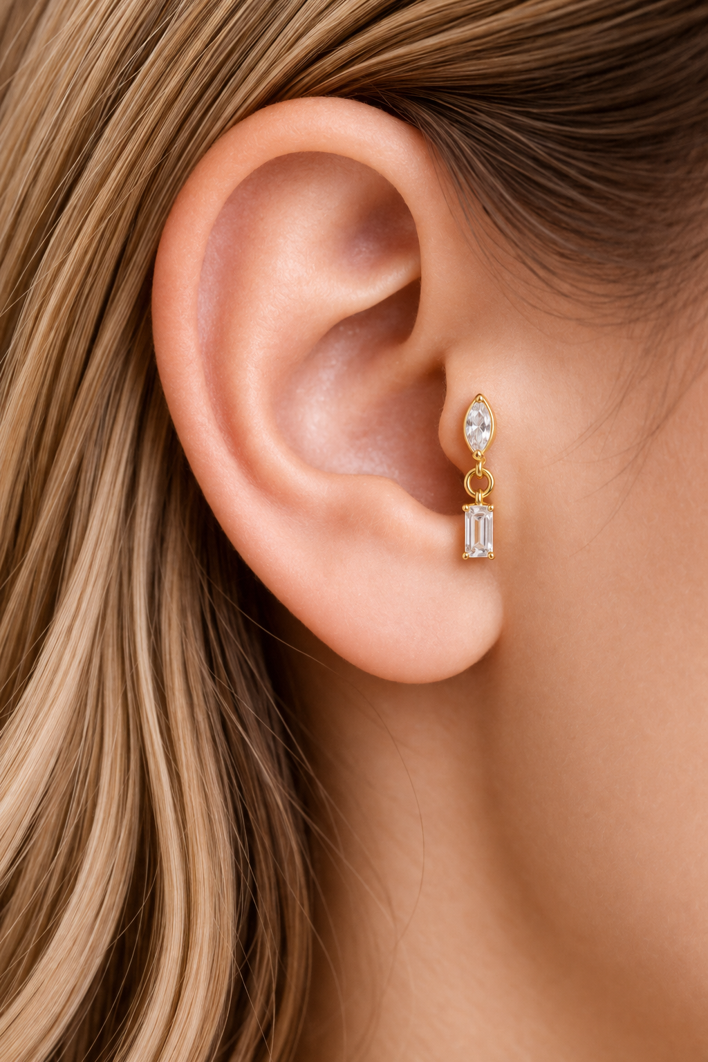 Elaris Flatback Stud
